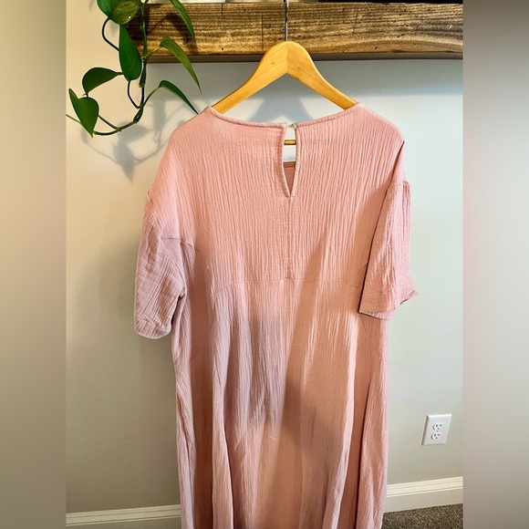 Boutique Brand Guaze Dress - Picture 6 of 6